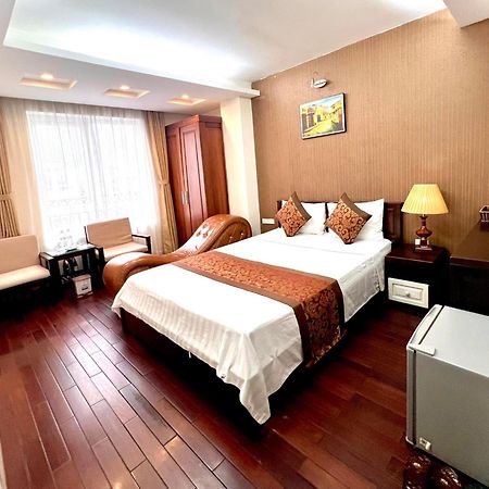 Mely Hotel Ha Noi Hanoj Exteriér fotografie