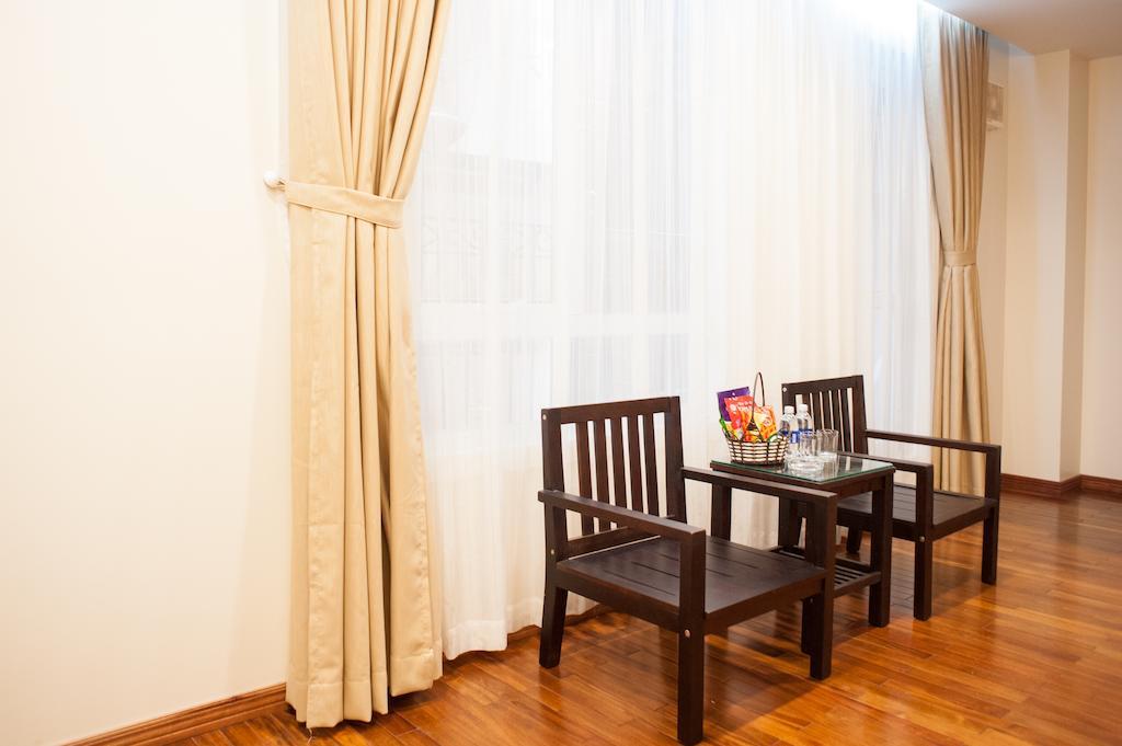 Mely Hotel Ha Noi Hanoj Exteriér fotografie